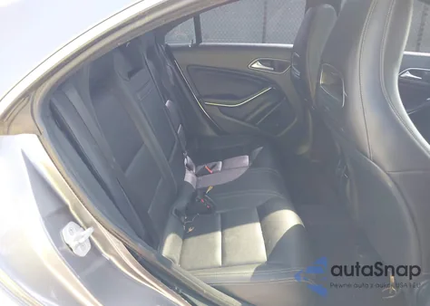 2016 Mercedes-Benz Cla 250 z USA, uszkodzony, nr VIN WDDSJ4EB3GN360194